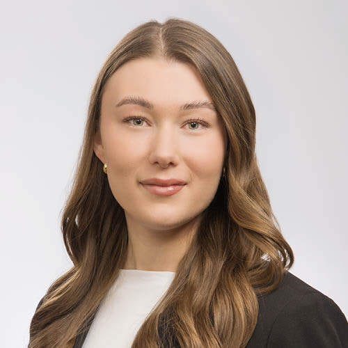 Valokuva - Ida Laaksonen Bonavan Tampereen toimiston myyntineuvottelija.